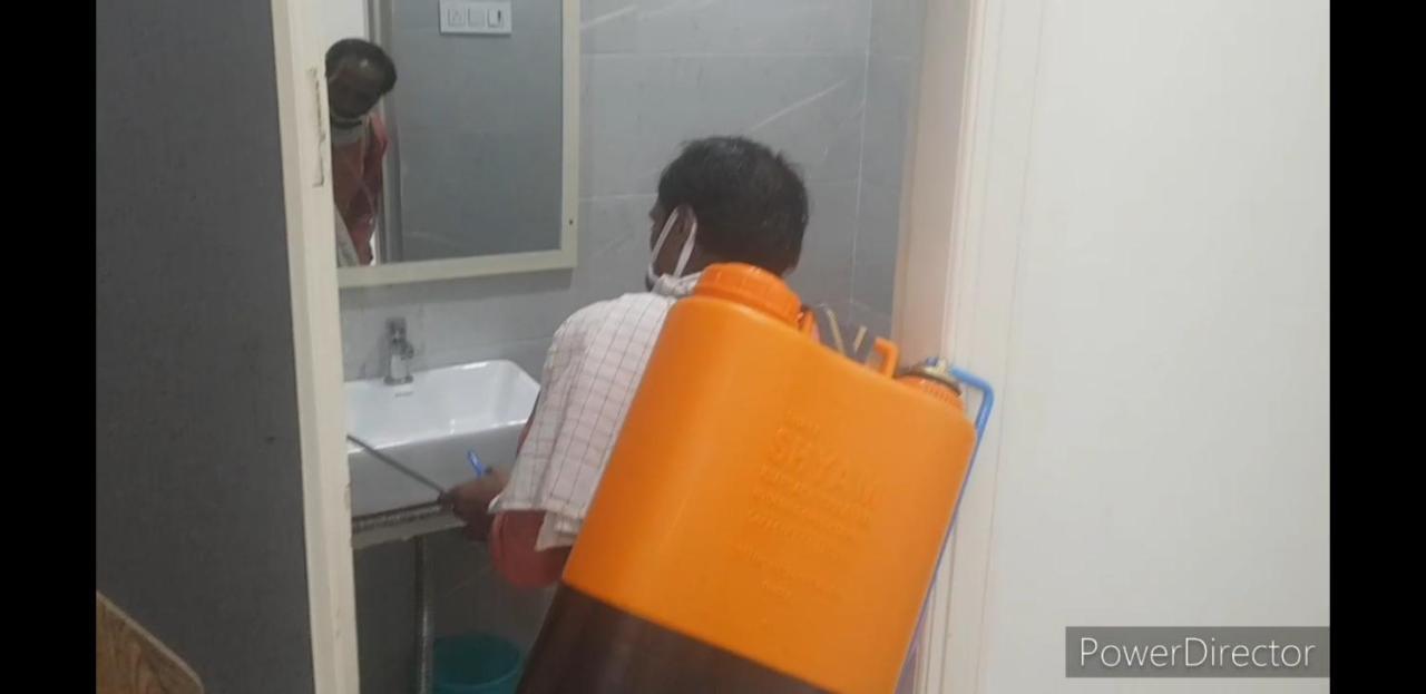 Hotel Soluxe Yamunānagar Esterno foto